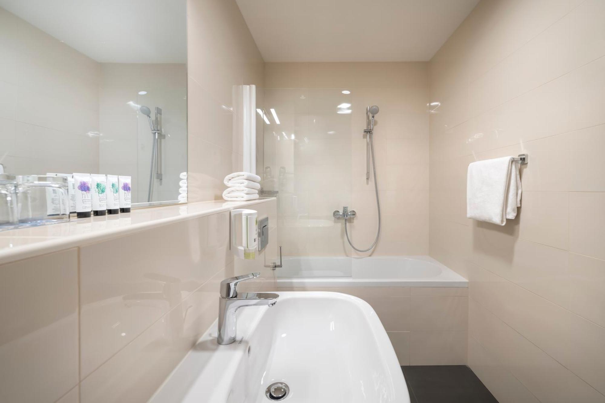 Maistra Select Srebreno Premium Apartments Room photo