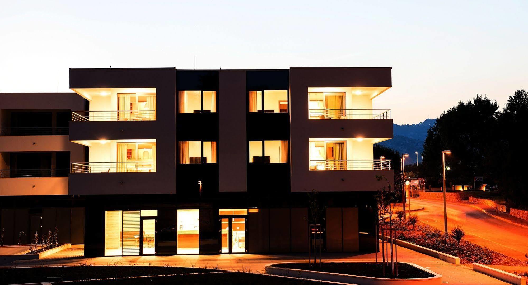 Maistra Select Srebreno Premium Apartments Exterior photo